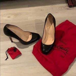 Christian Louboutin Black Pumps size 6